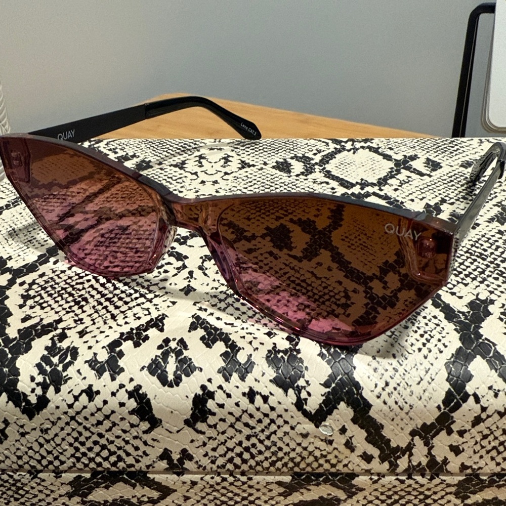 Quay Australia Cat-Eye Sunglasses in Pink and Black